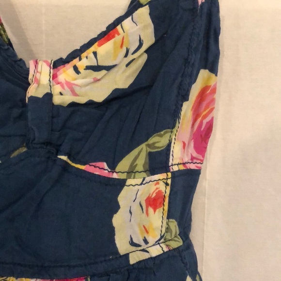 Floral Sweetheart Dress with Pockets - Picture 3 of 4